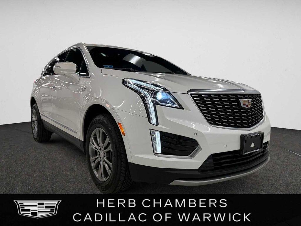 used 2022 Cadillac XT5 car, priced at $28,998
