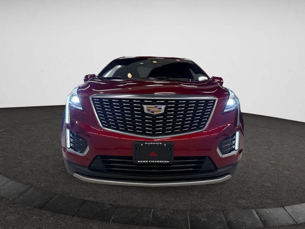used 2023 Cadillac XT5 car, priced at $33,998