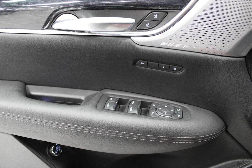 used 2023 Cadillac XT5 car, priced at $33,998