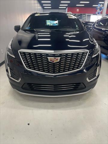 used 2022 Cadillac XT5 car, priced at $37,998