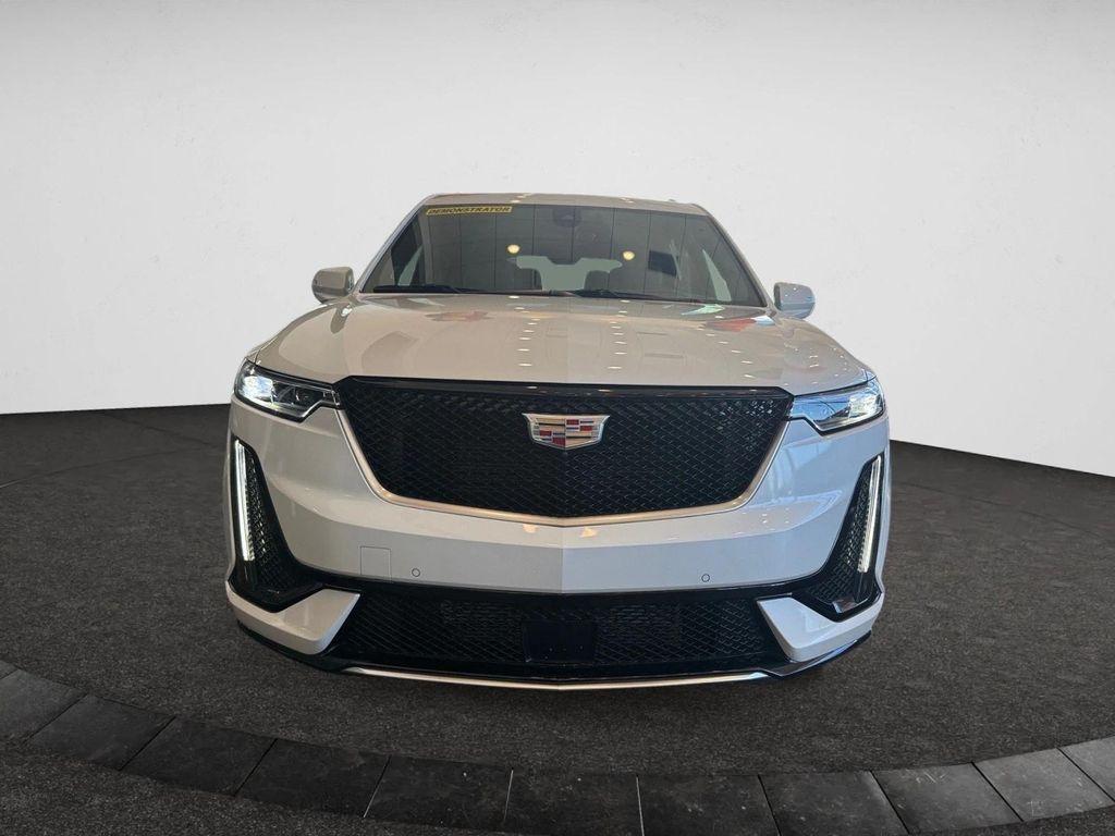 used 2024 Cadillac XT6 car, priced at $66,265
