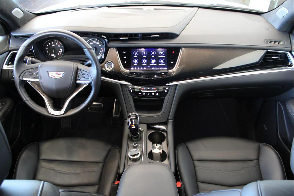 used 2024 Cadillac XT6 car, priced at $66,265