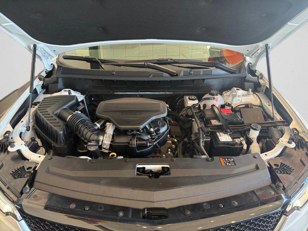used 2024 Cadillac XT6 car, priced at $66,265