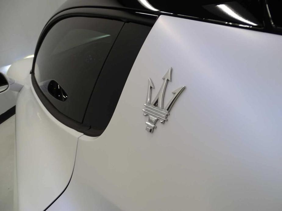 used 2022 Maserati MC20 car, priced at $229,998
