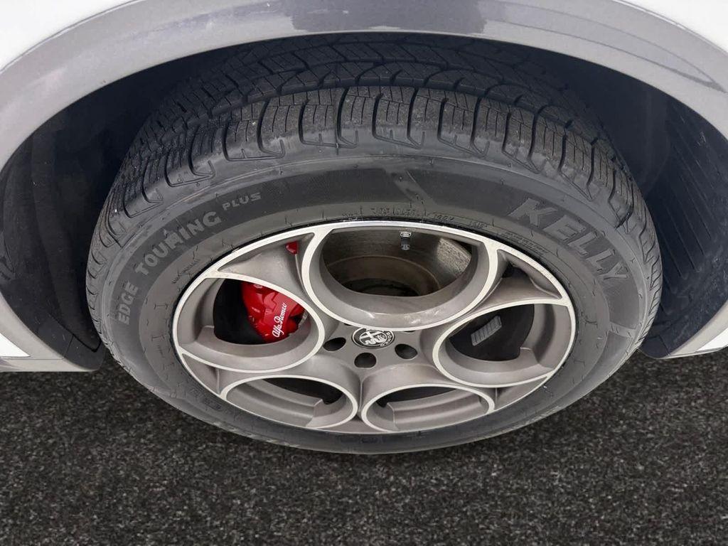 used 2022 Alfa Romeo Stelvio car, priced at $23,798