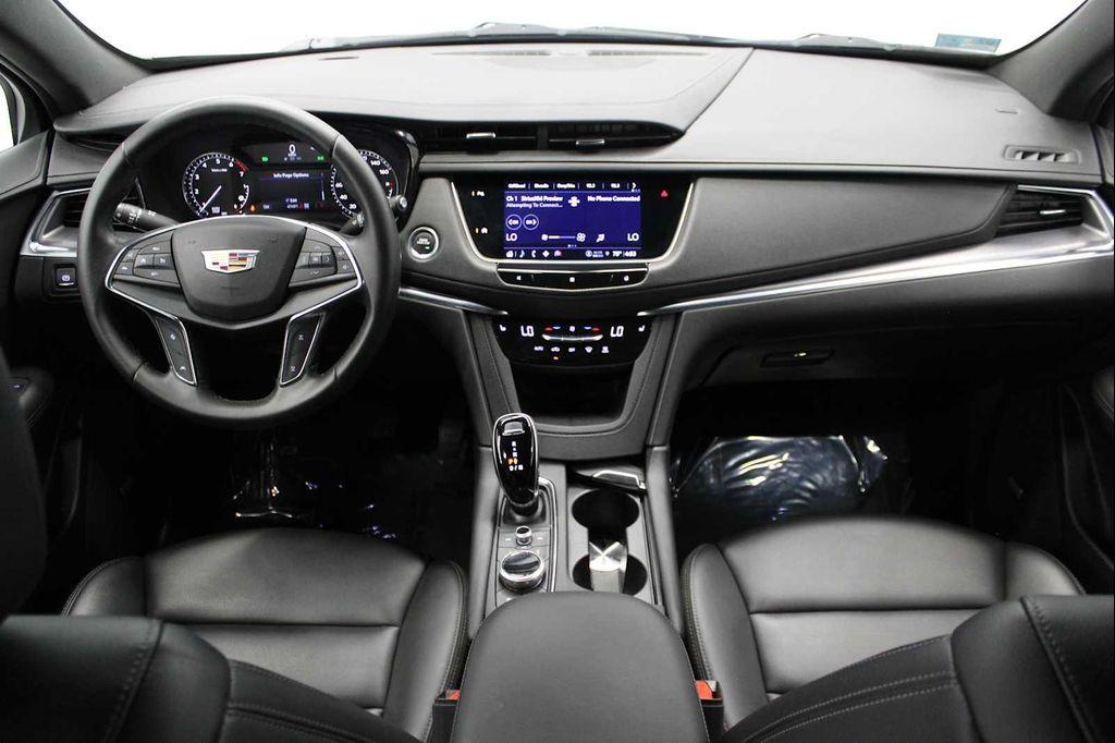 used 2021 Cadillac XT5 car, priced at $27,288