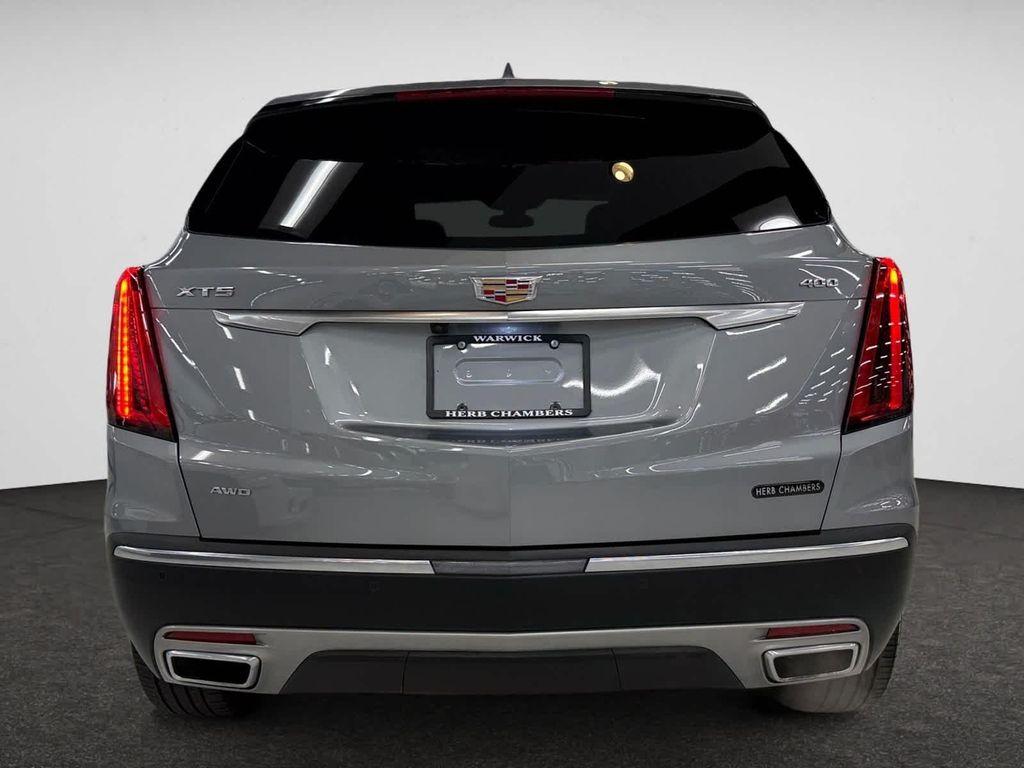used 2025 Cadillac XT5 car, priced at $48,388