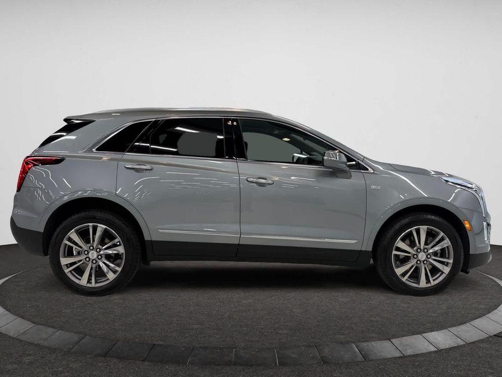 used 2025 Cadillac XT5 car, priced at $48,388
