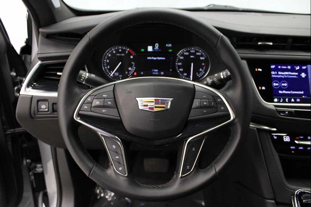 used 2025 Cadillac XT5 car, priced at $48,388