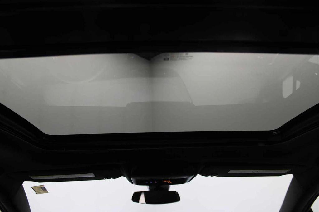 used 2022 Cadillac XT5 car, priced at $34,698