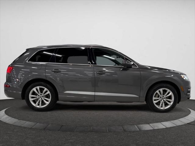 used 2018 Audi Q7 car, priced at $18,488