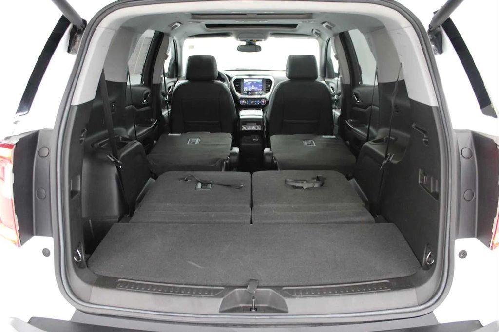 used 2023 GMC Acadia car, priced at $31,398