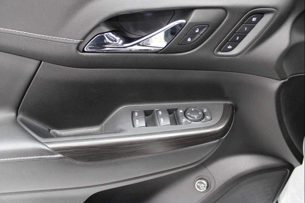 used 2023 GMC Acadia car, priced at $31,398