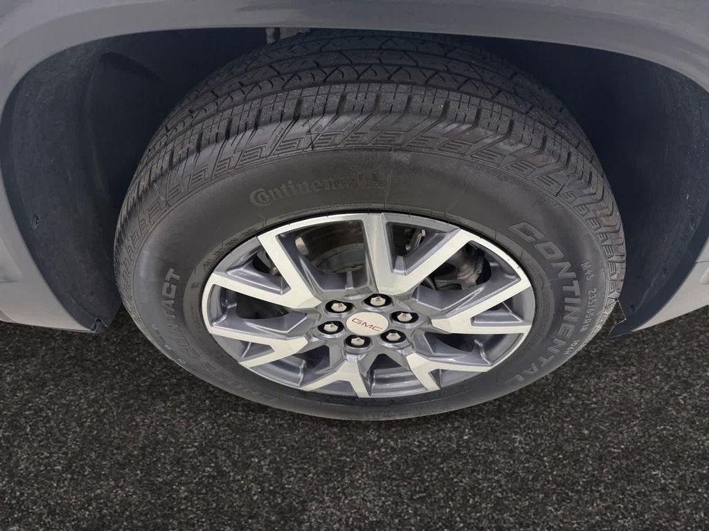 used 2023 GMC Acadia car, priced at $31,398