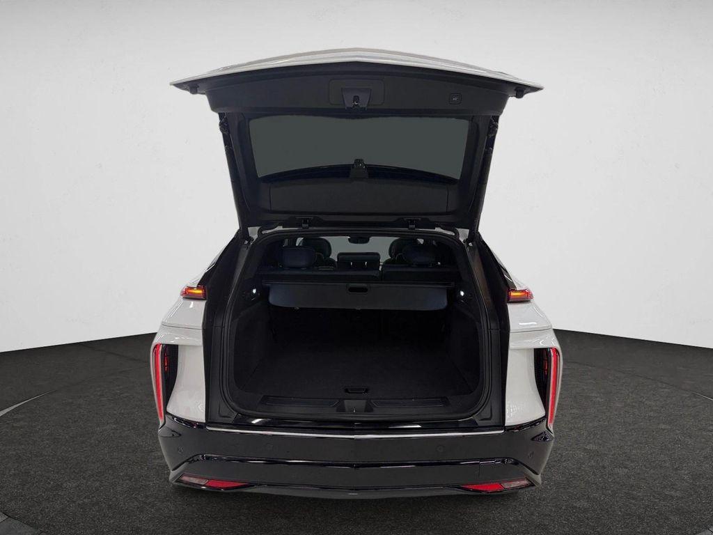 used 2024 Cadillac LYRIQ car, priced at $71,905