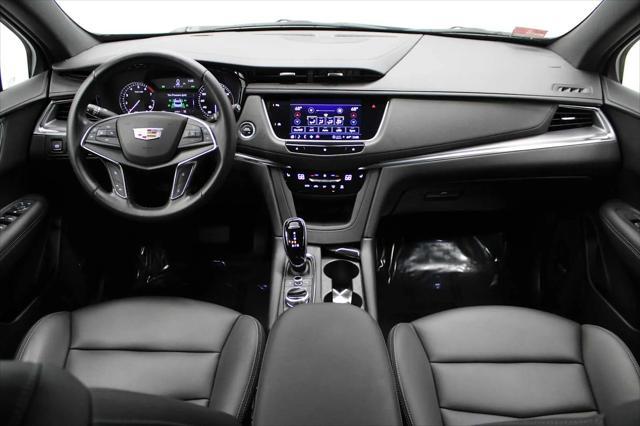 used 2021 Cadillac XT5 car, priced at $33,498