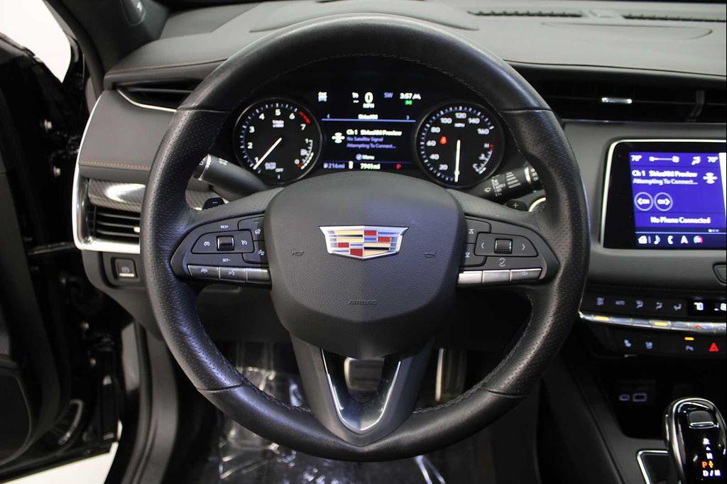 used 2023 Cadillac XT4 car, priced at $32,998