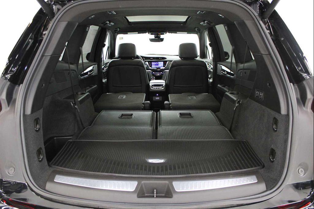 used 2024 Cadillac XT6 car, priced at $49,388