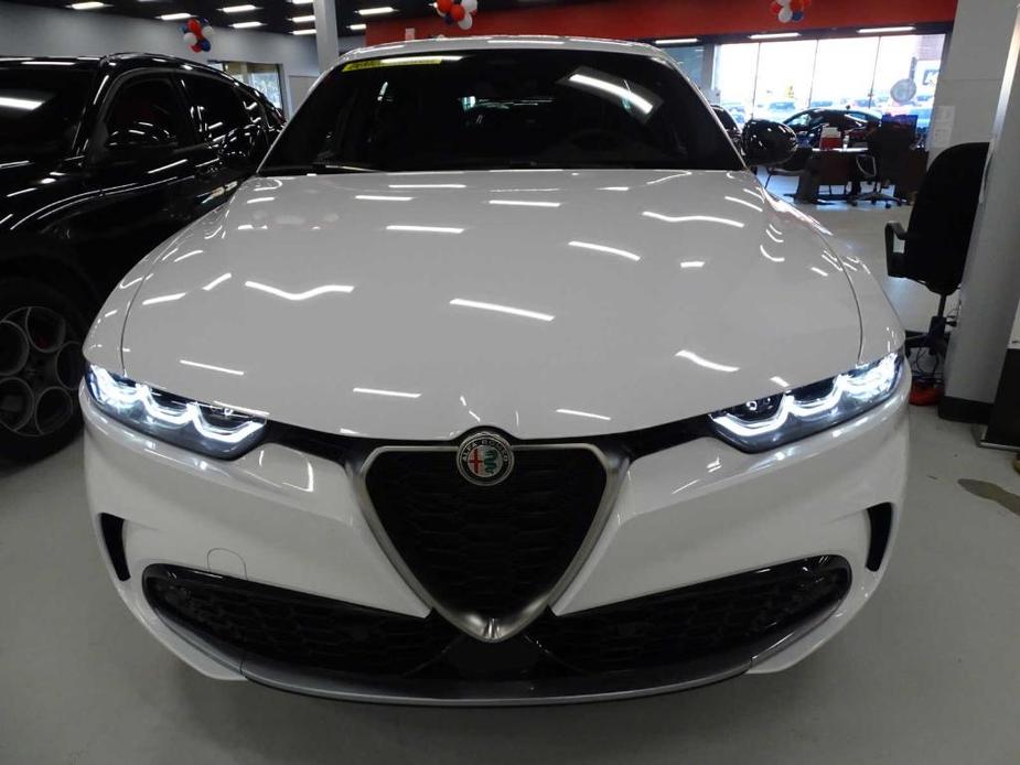 new 2024 Alfa Romeo Tonale car, priced at $48,590