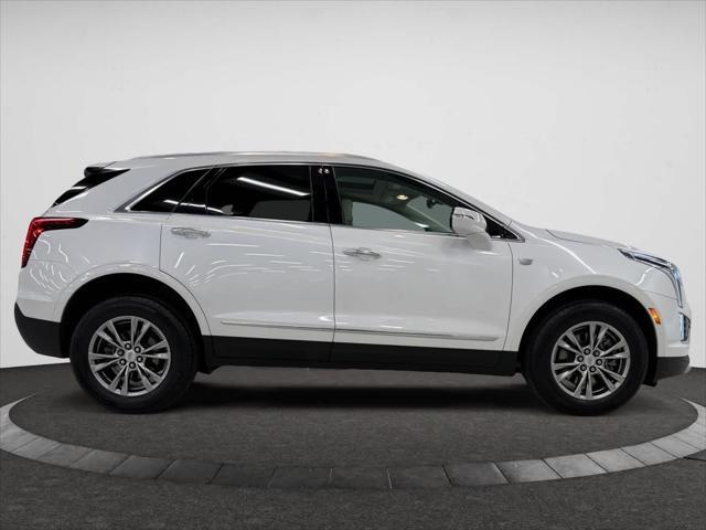 used 2023 Cadillac XT5 car, priced at $33,888
