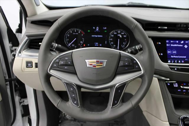 used 2023 Cadillac XT5 car, priced at $33,888