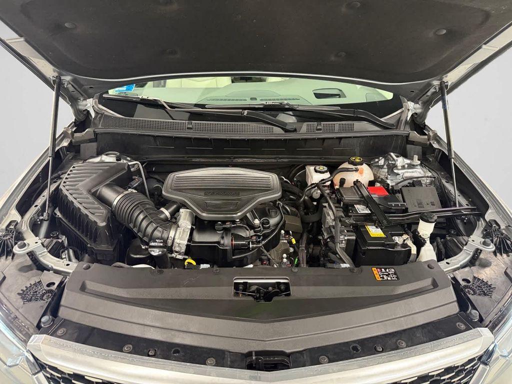 used 2024 Cadillac XT6 car, priced at $49,788