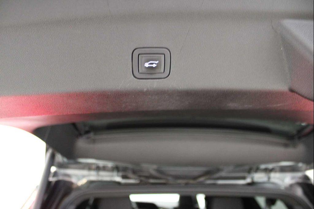 used 2024 Cadillac Escalade ESV car, priced at $83,898