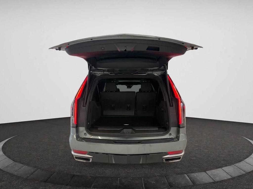 used 2024 Cadillac Escalade ESV car, priced at $83,898