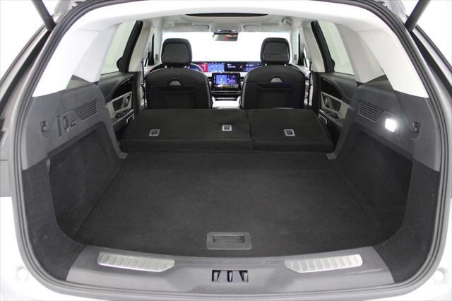 used 2024 Lincoln Nautilus car, priced at $55,988