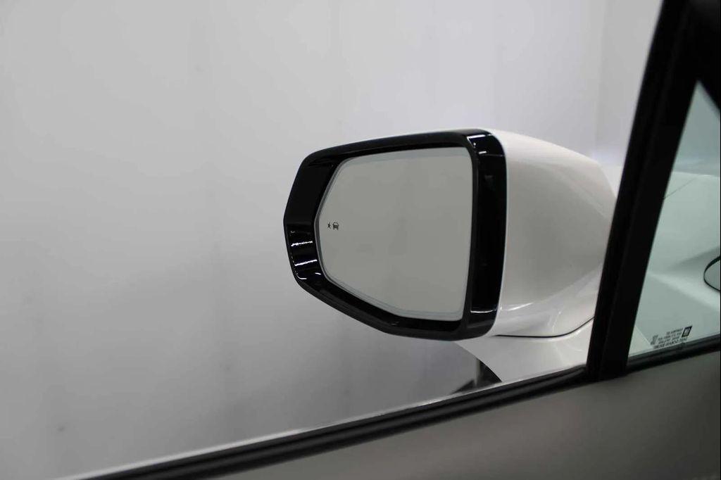 used 2024 Cadillac XT5 car, priced at $46,988