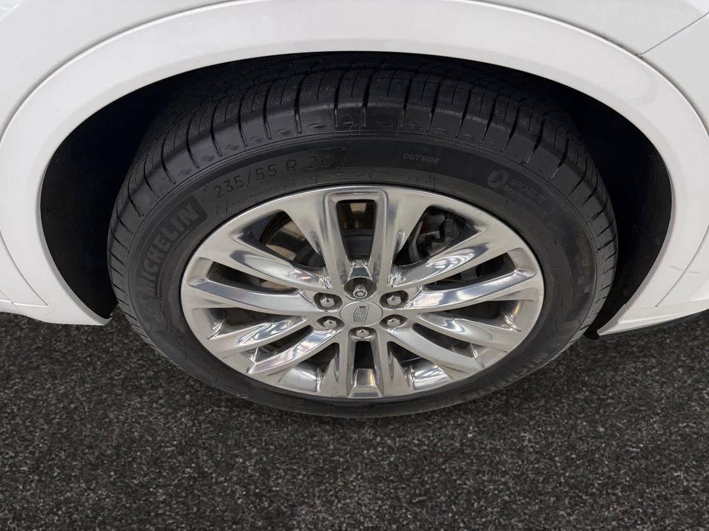 used 2024 Cadillac XT6 car, priced at $49,988