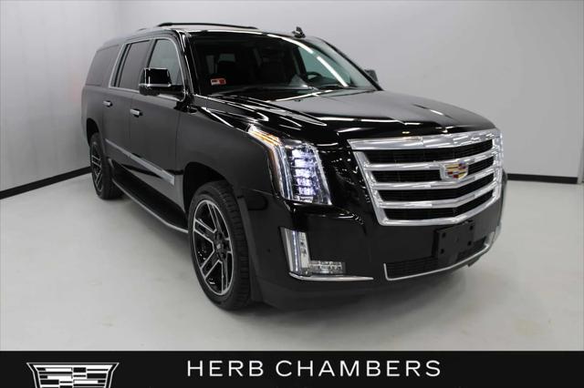 used 2020 Cadillac Escalade ESV car, priced at $44,998