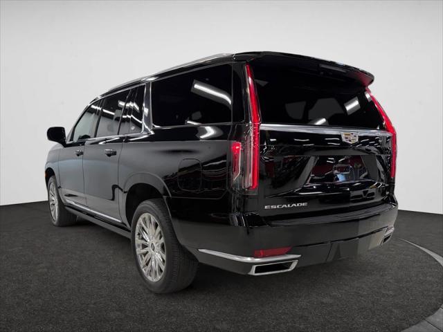 used 2021 Cadillac Escalade ESV car, priced at $68,888
