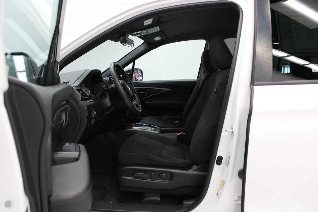 used 2022 Honda Pilot car, priced at $30,488