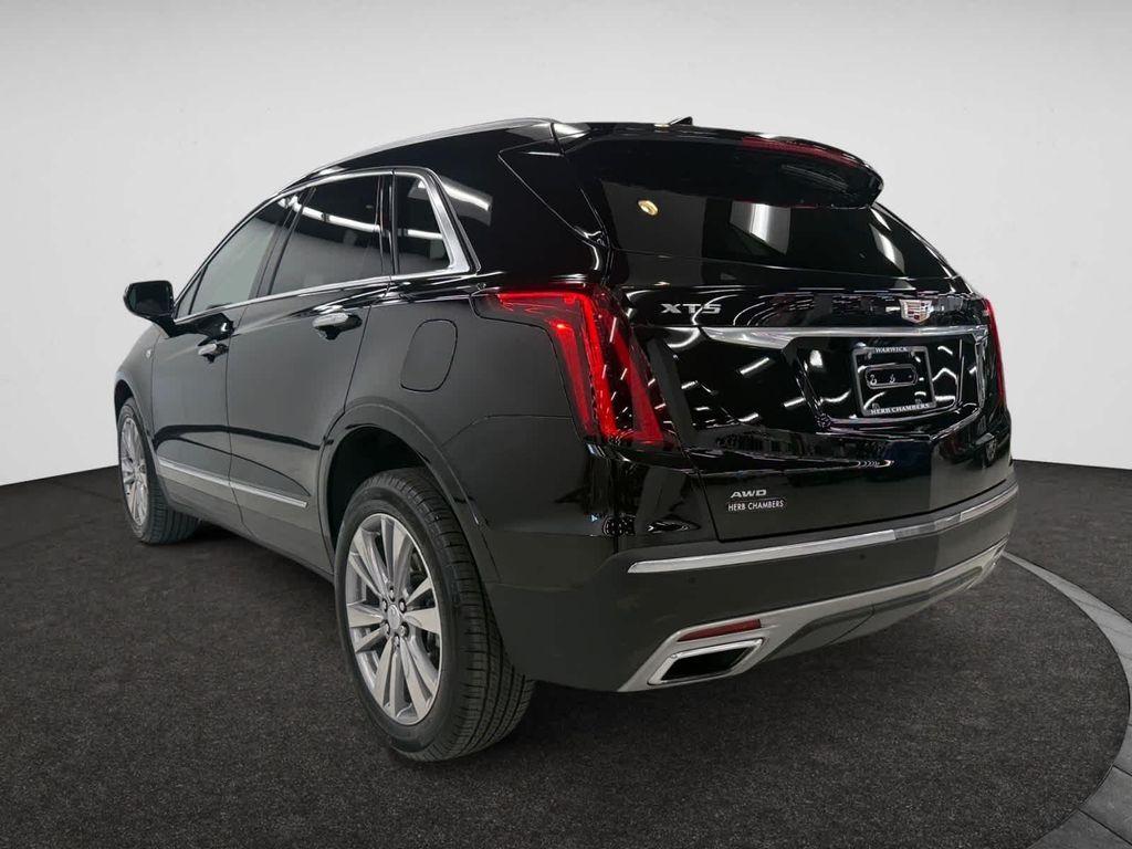 used 2024 Cadillac XT5 car, priced at $42,498