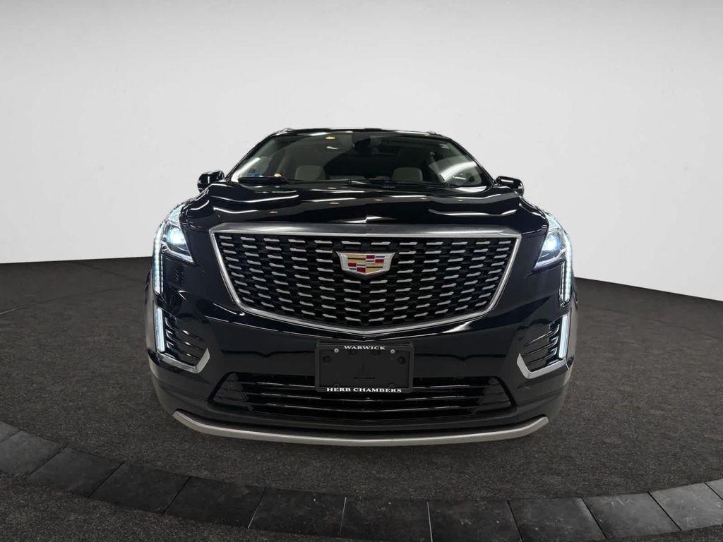 used 2024 Cadillac XT5 car, priced at $42,498