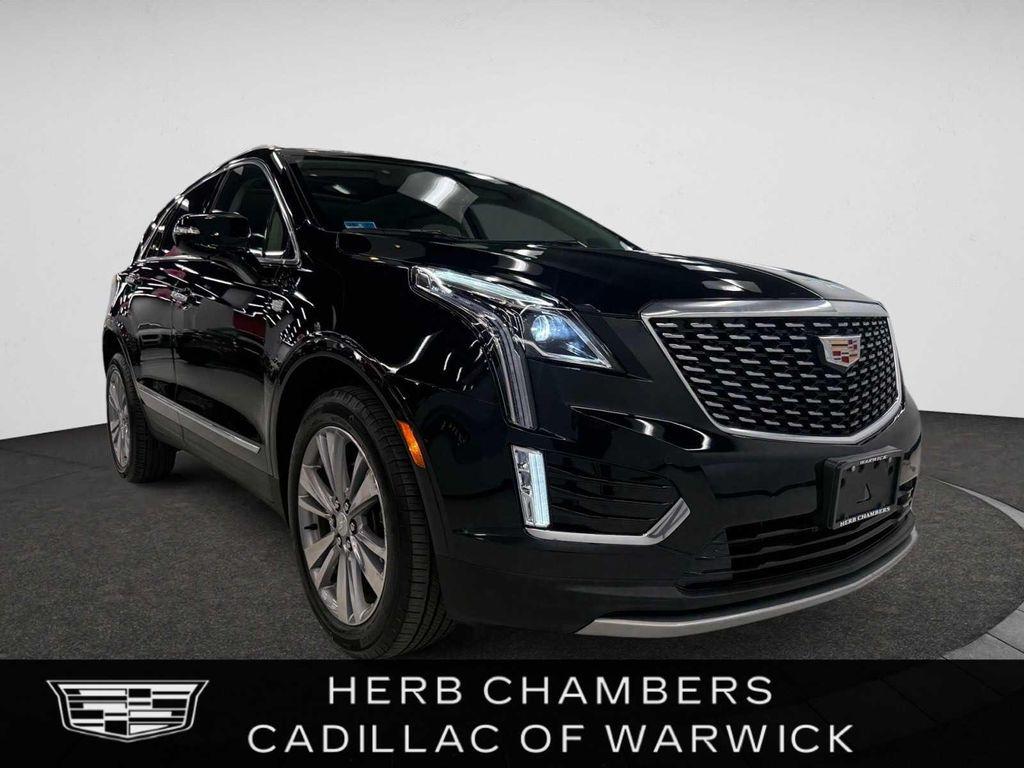used 2024 Cadillac XT5 car, priced at $43,398