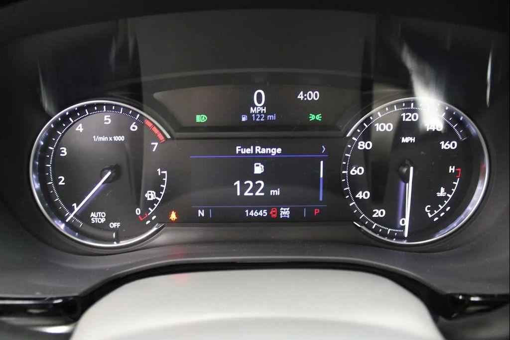 used 2024 Cadillac XT5 car, priced at $42,498