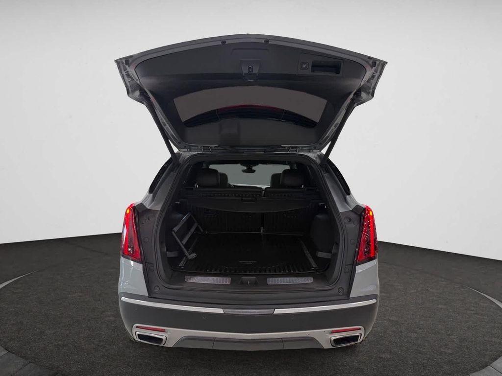 used 2023 Cadillac XT5 car, priced at $32,888