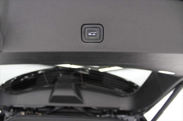 used 2023 Cadillac XT6 car, priced at $44,988