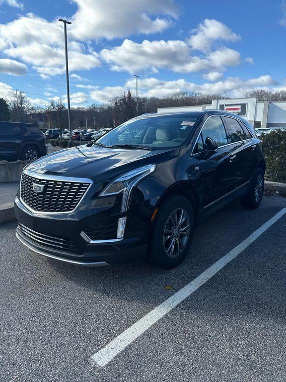 used 2022 Cadillac XT5 car, priced at $32,698