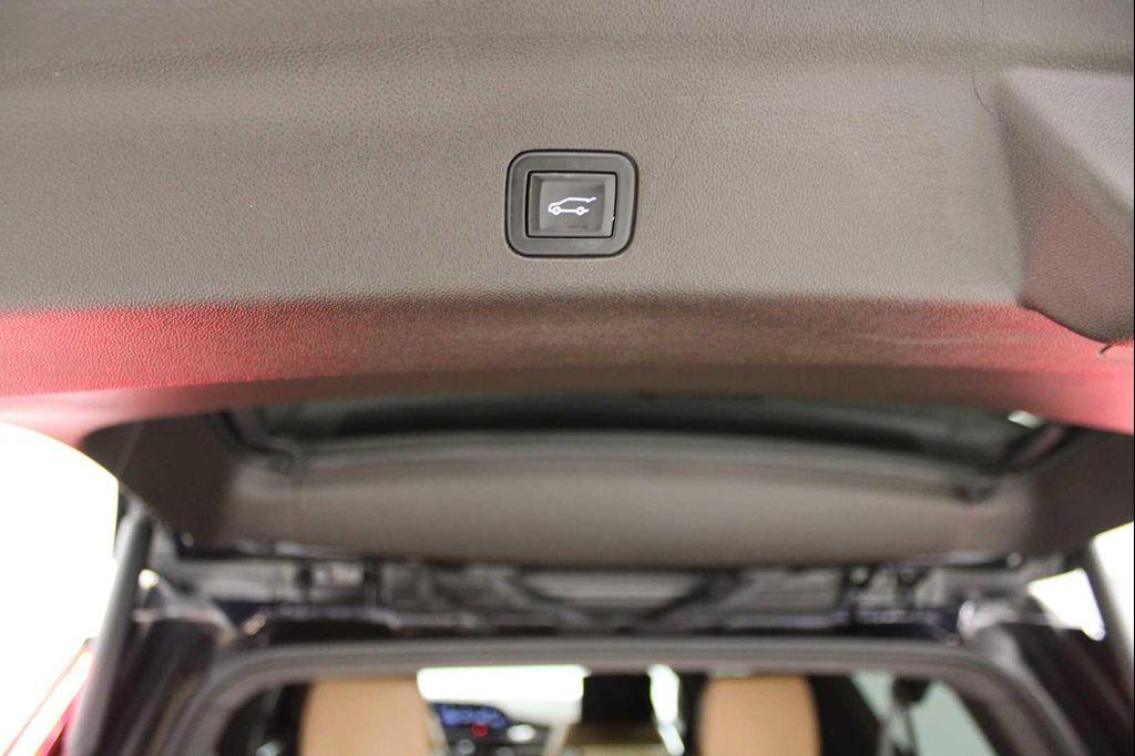 used 2023 Cadillac Escalade ESV car, priced at $67,598