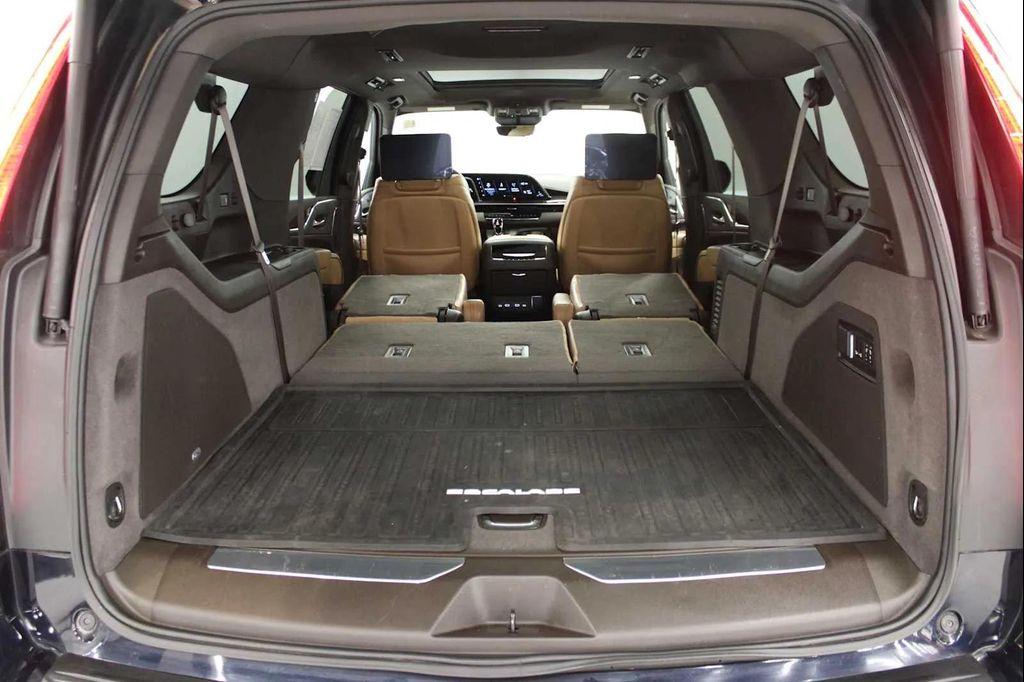 used 2023 Cadillac Escalade ESV car, priced at $67,598