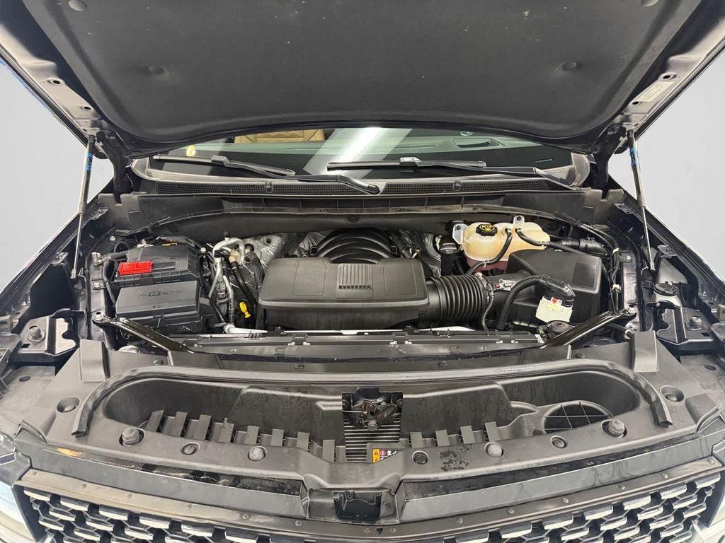 used 2023 Cadillac Escalade ESV car, priced at $67,598