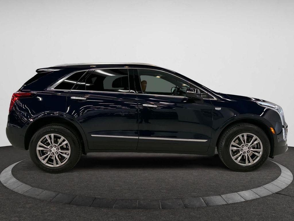 used 2022 Cadillac XT5 car, priced at $31,988