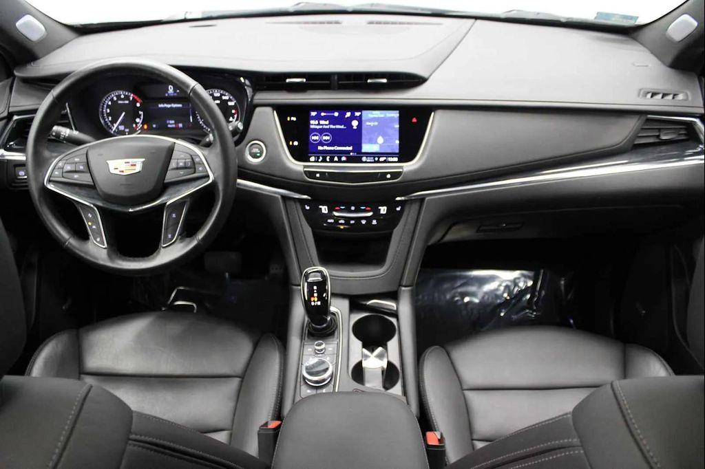 used 2023 Cadillac XT5 car, priced at $34,388