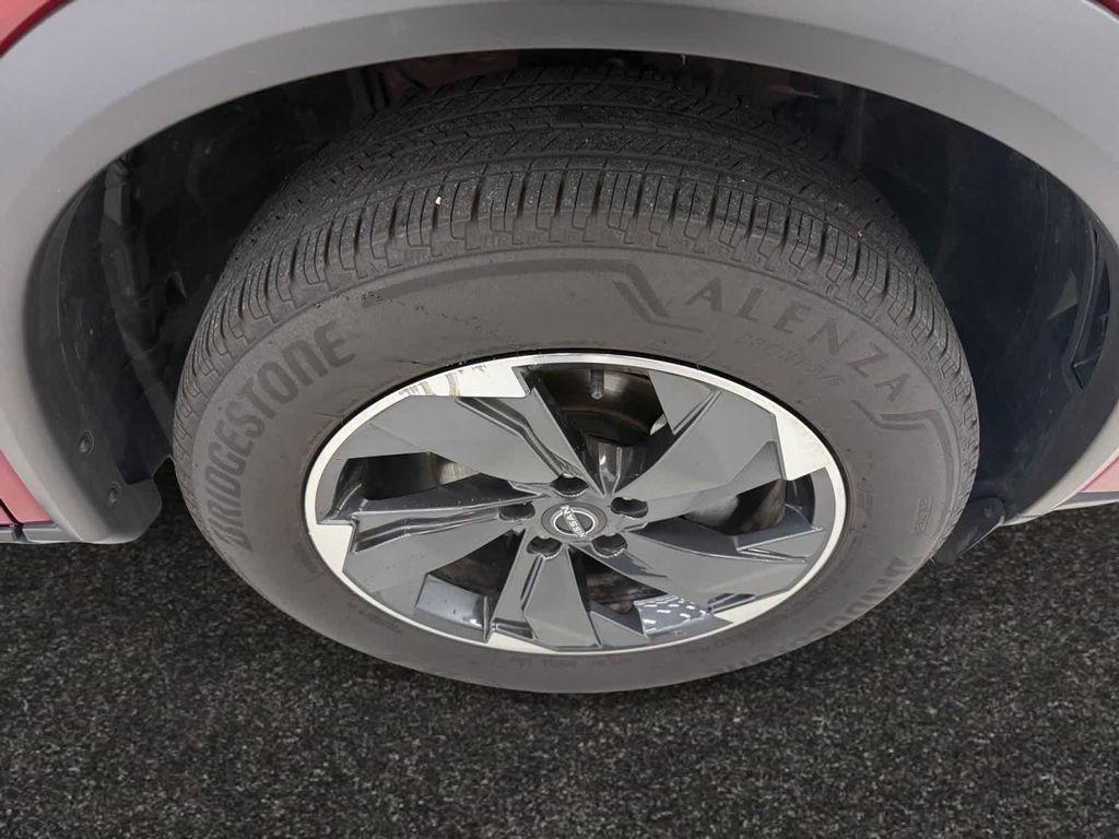 used 2024 Nissan Rogue car, priced at $21,898