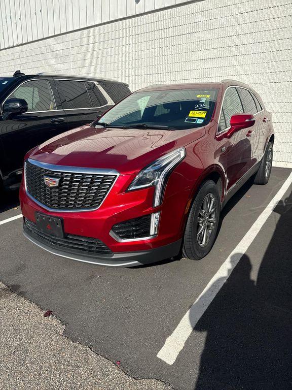 used 2022 Cadillac XT5 car, priced at $34,998