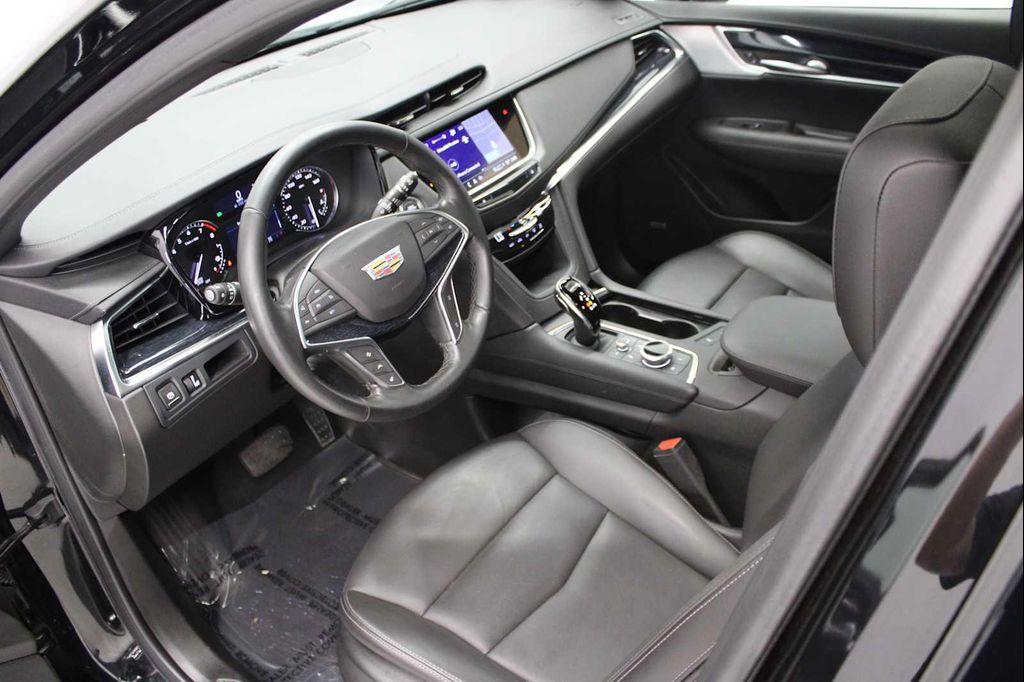 used 2024 Cadillac XT5 car, priced at $46,488