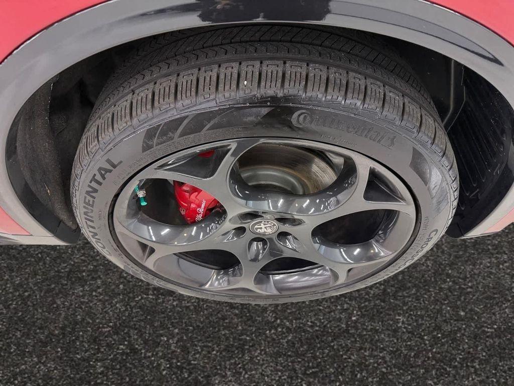 used 2024 Alfa Romeo Stelvio car, priced at $33,398